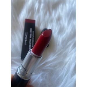 MAC Lustre Lipstick Shade 510 Lady‎ Bug